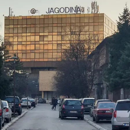 Park Jagodina-studio U Centru Grada Free Parking *