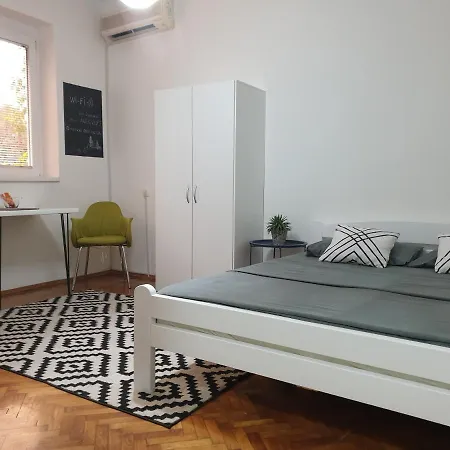 Apartman Park Jagodina-studio U Centru Grada Free Parking Jagodina